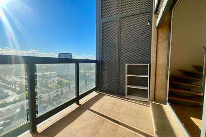 Dúplex venta en Burjasot, Valencia. 